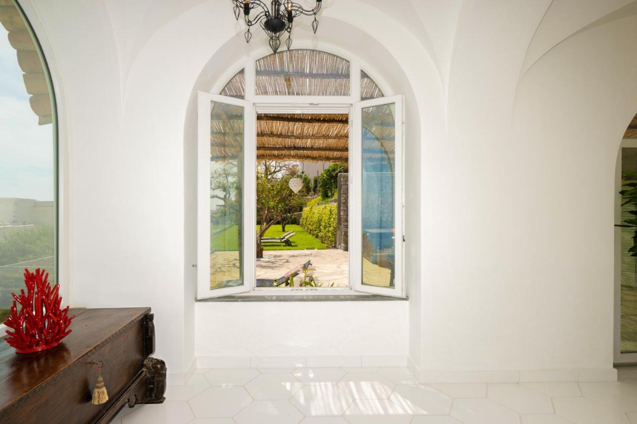 Villa Mimina - Exclusive Villa With Garden, Jacuzzi And Sea View Praiano Exterior photo